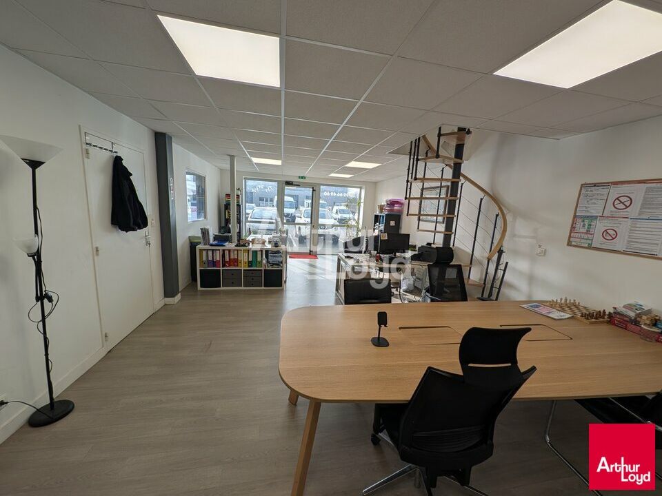 LOCAL D'ACTIVITE A VENDRE - VILLAGE DES ARTISANS A PACE