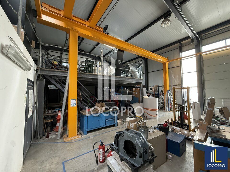 A LOUER - LOCAL MIXTE ACTIVITES BUREAUX - 430 M2 - GRASSE