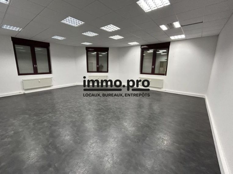 Location local 287.00 m² à Horbourg-Wihr