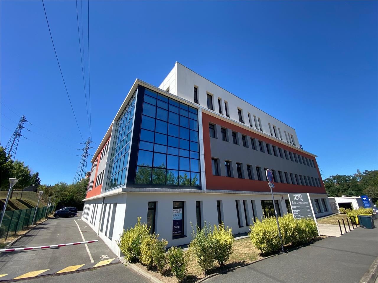 Vente bureaux 324 m² à Saint-Étienne