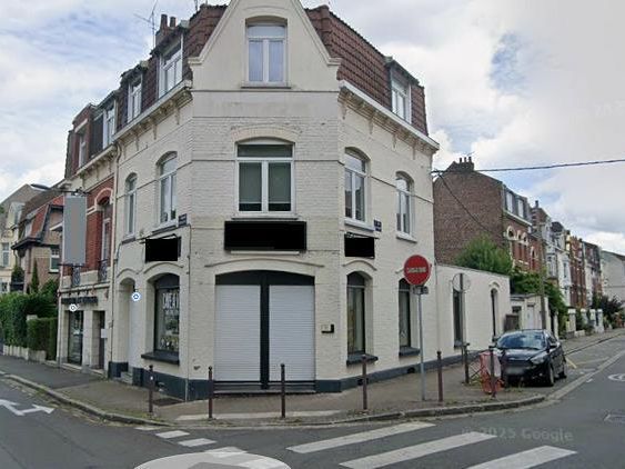 Location local commercial 85 m² non divisibles