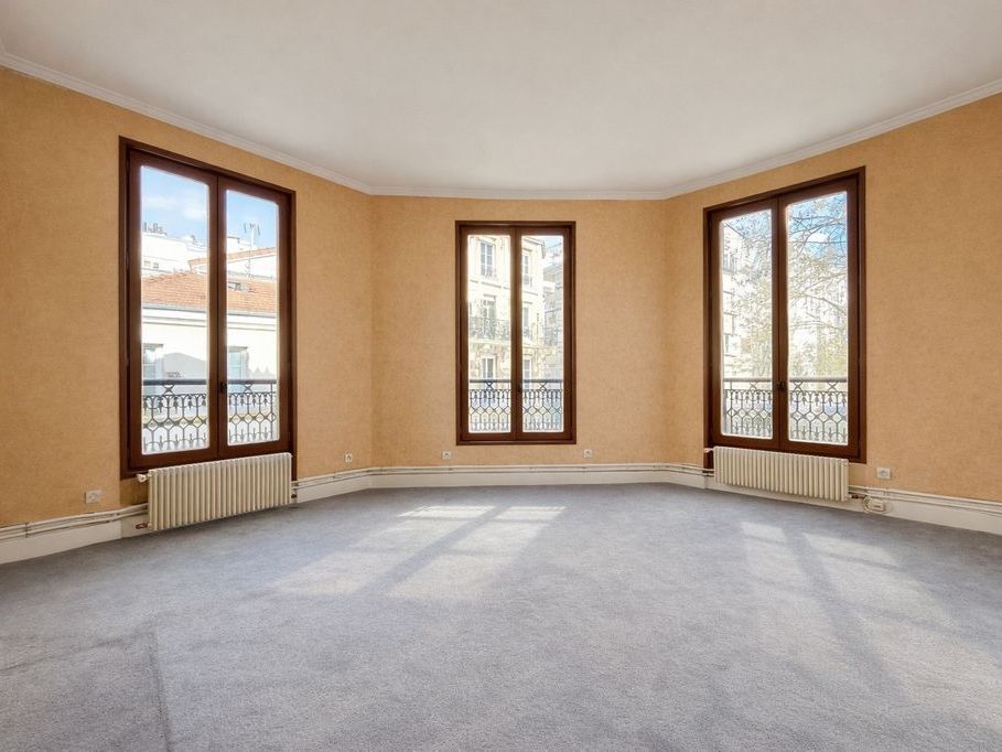 Location bureaux 130 m² non divisibles