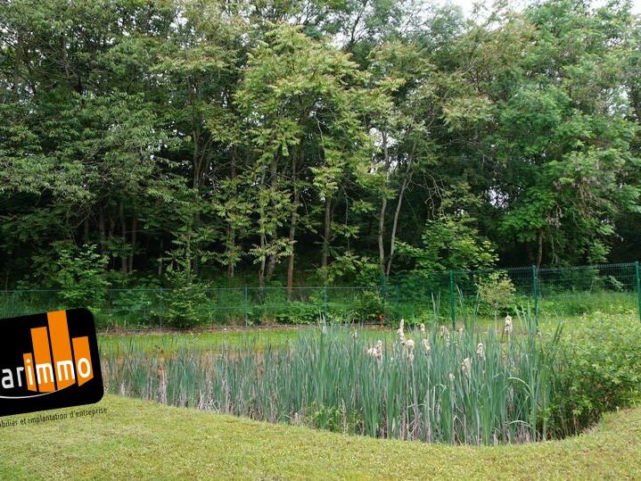 A LOUER plateau de bureaux, idéalement situé dans un ensemble immobilier situé au coeur d'une zone d'activité de l'agglomération chartraine.