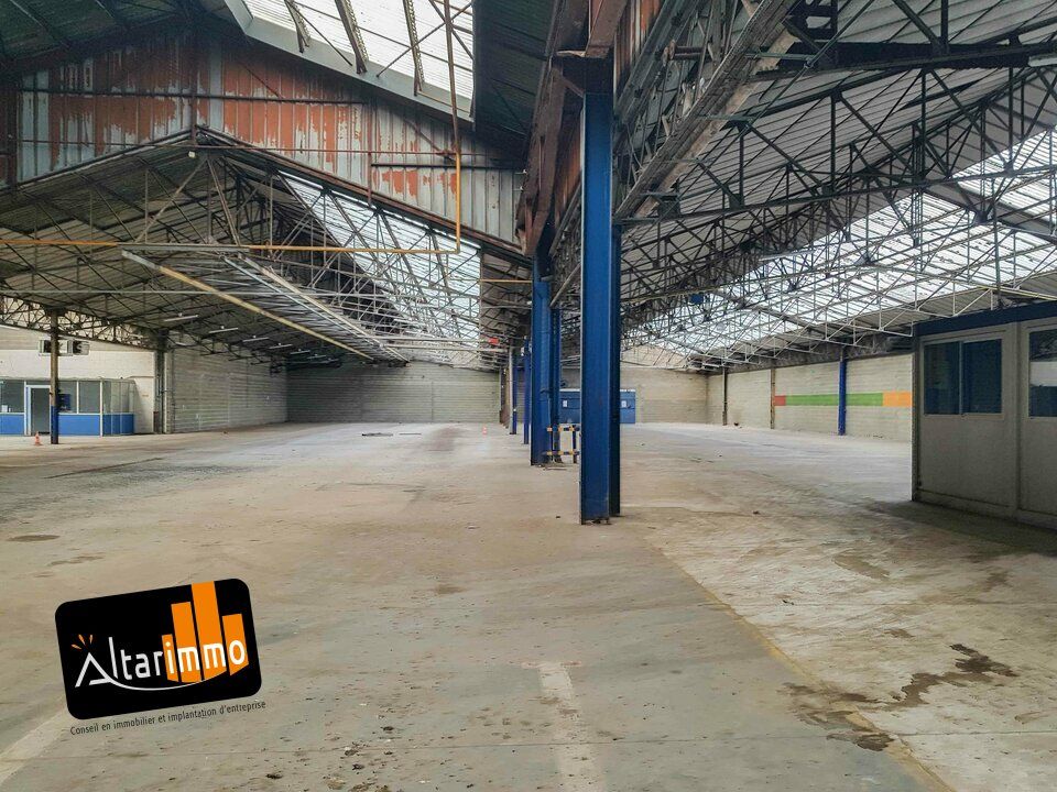 A LOUER entrepôt de 11 000 m² situé au sein d'un bâtiment industriel, au coeur d'un parc d'activité de Chartres Métropole.