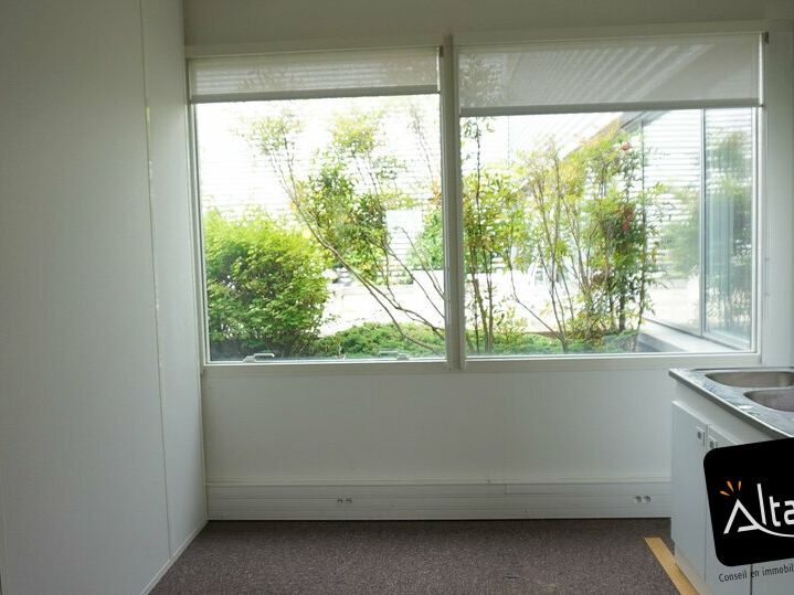 A LOUER Bureaux de 166 m² à Chartres, au sein du programme Chartres Business PARK.