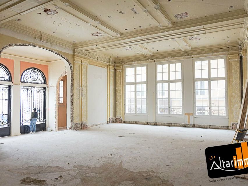 Location bureaux 850 m² divisibles à partir de 330 m²