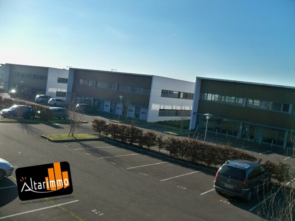Vente bureaux 565 m² divisibles à partir de 136 m²