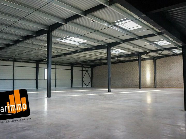 A LOUER 6 270 m² de locaux d'activité NEUFS, divisibles à partir de 1 180 m², au sein du Jardin d'entreprises à Chartres. 