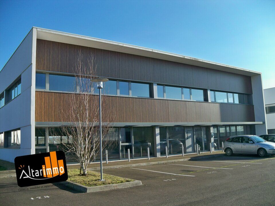 Vente bureaux 182 m² non divisibles