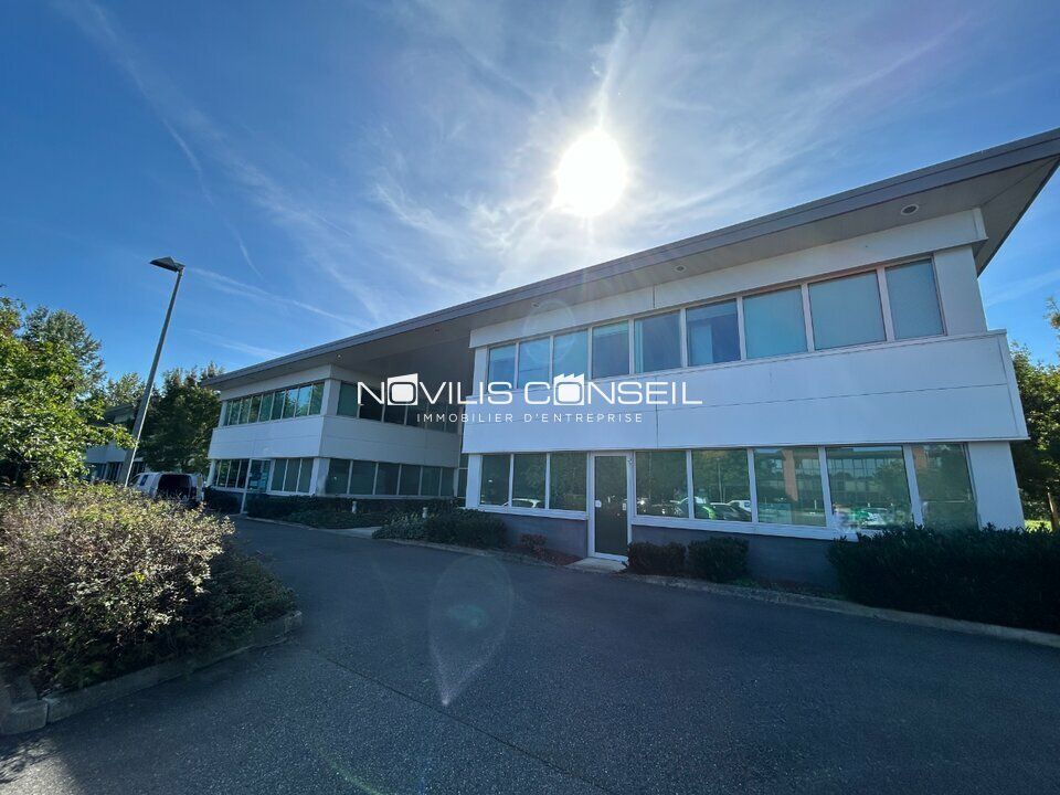 Location bureaux 131 m² non divisibles