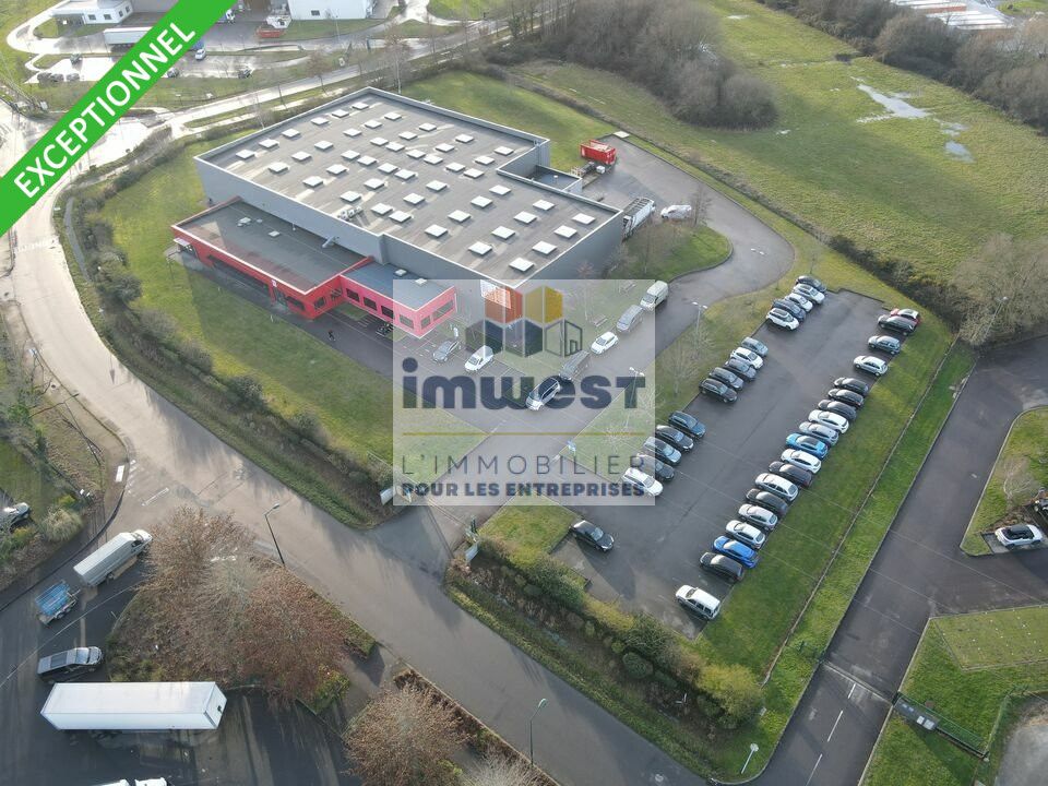 Location local d''activites 3100 m² non divisibles