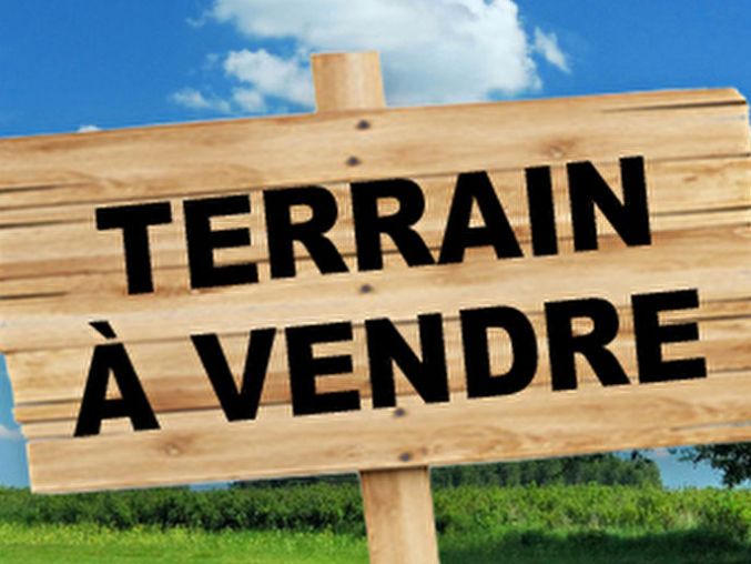 Vente terrain 4558.00 m² à TOULOUSE