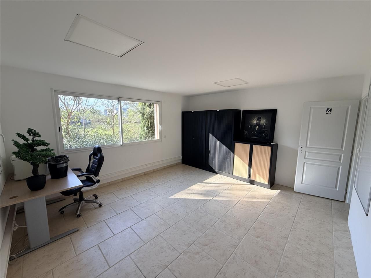 Location bureaux 20 m² à Roquebrune-sur-Argens