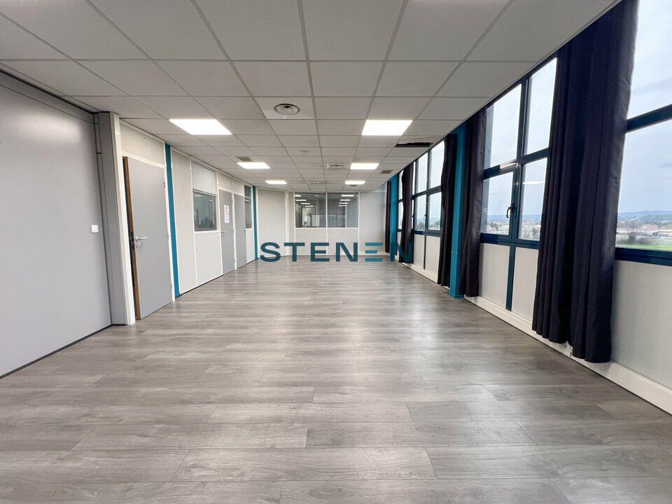 Location bureaux 114 m² non divisibles