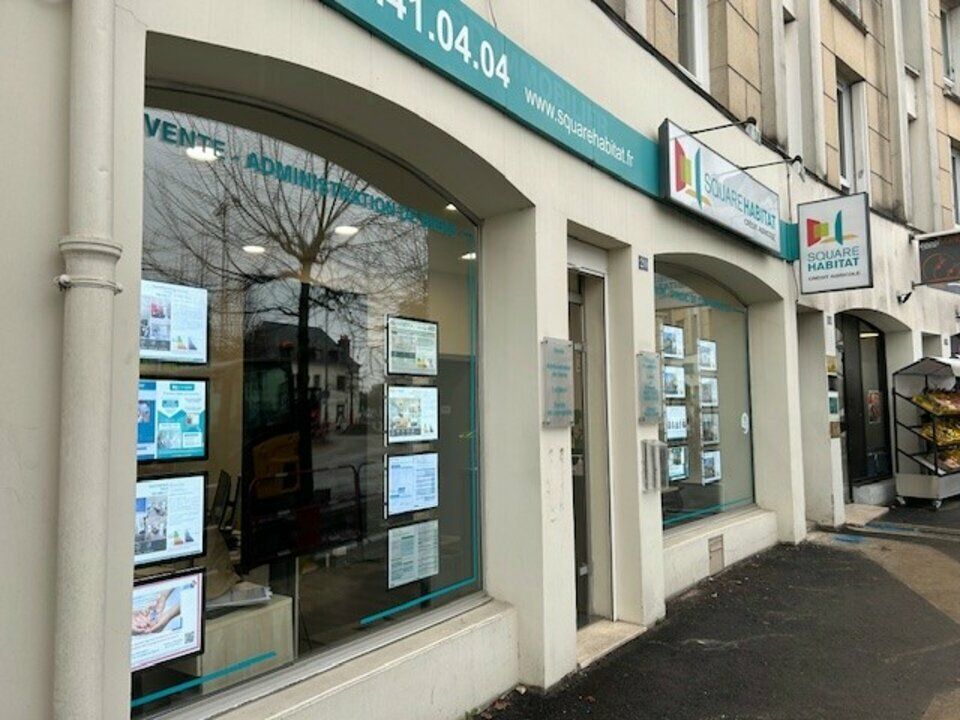 Location local commercial 65 m² non divisibles