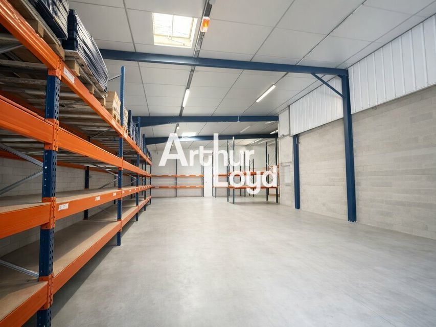 Vente local d''activites 398 m² non divisibles