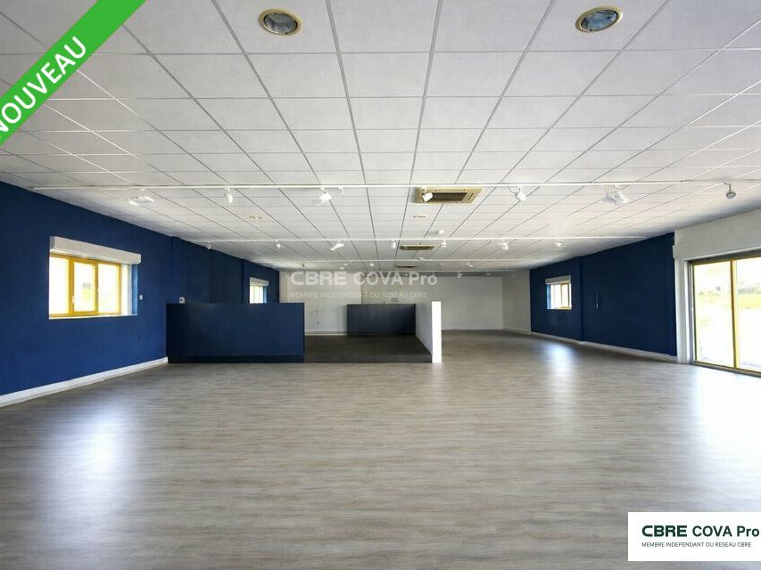 Vente local commercial 298 m² non divisibles