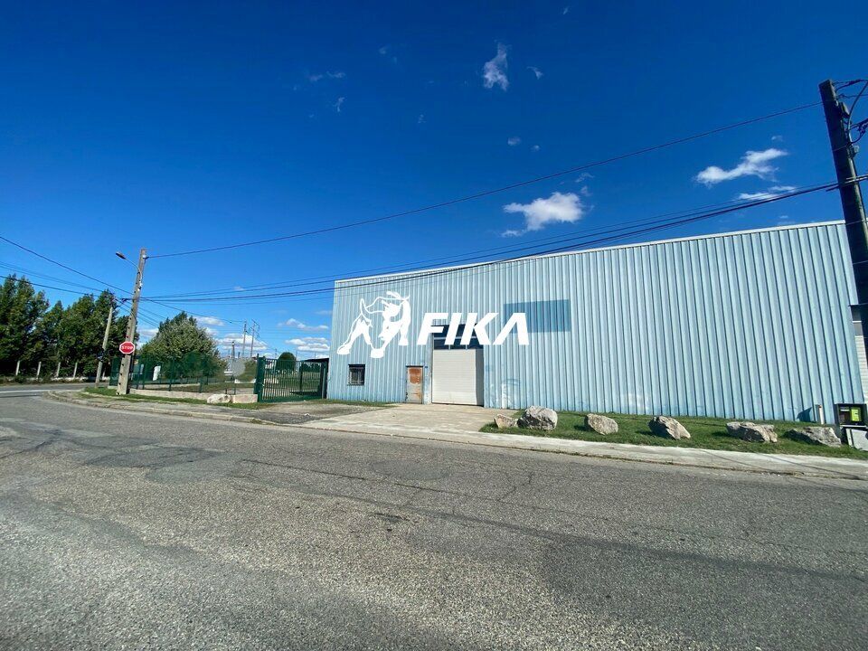 Location local d''activites 480 m² non divisibles