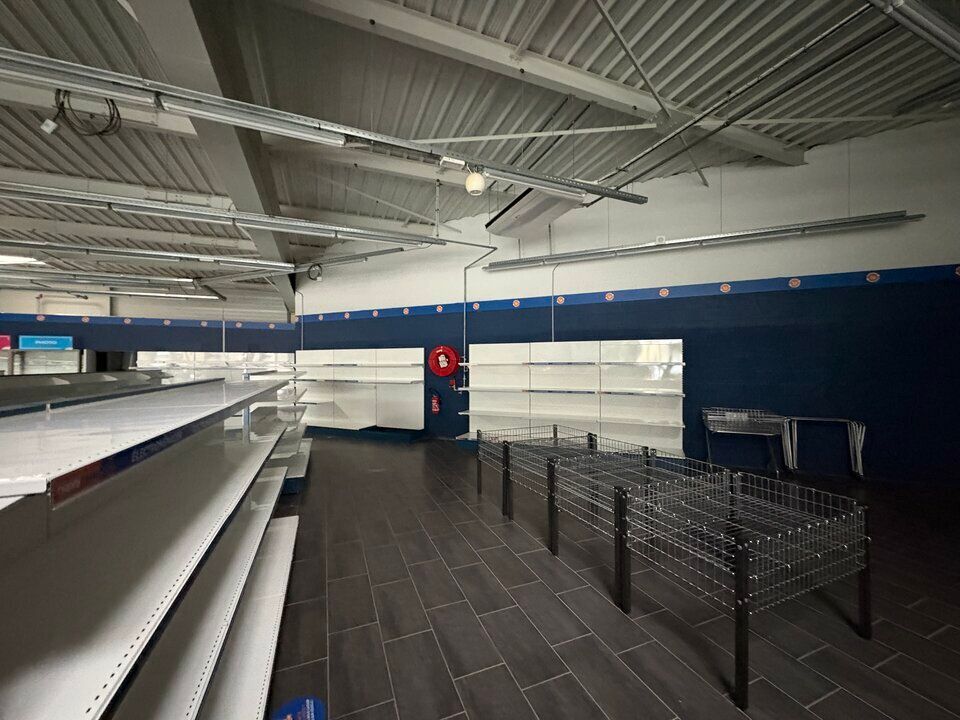 Cellule commerciale 457 m2 Grand Parc