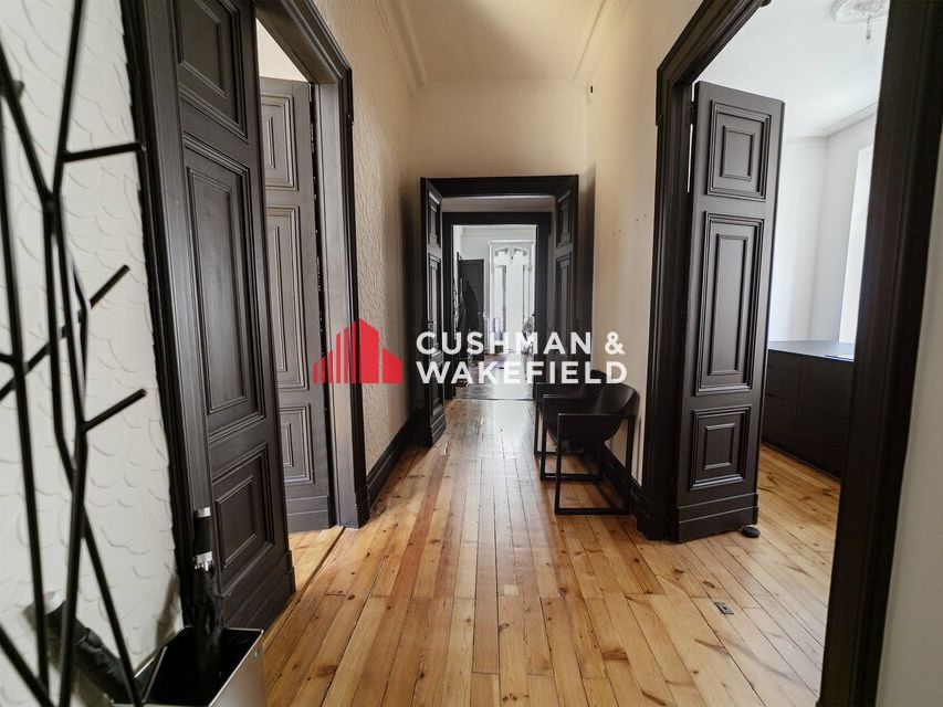 Location bureaux 165 m² non divisibles