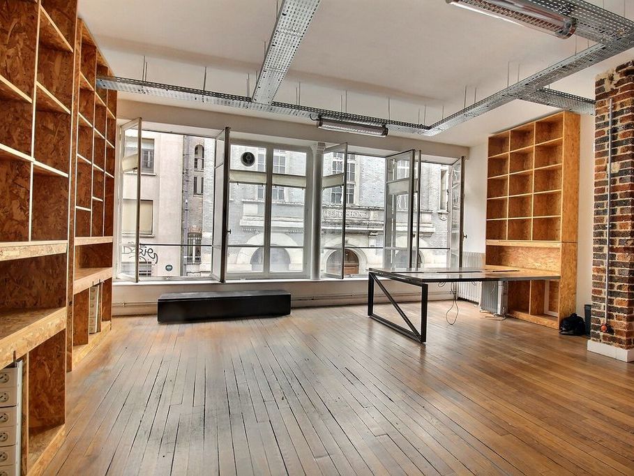 Location bureaux 63 m² non divisibles