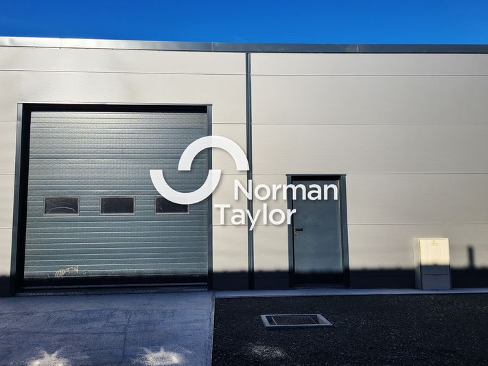 Location local d''activites 150 m² non divisibles