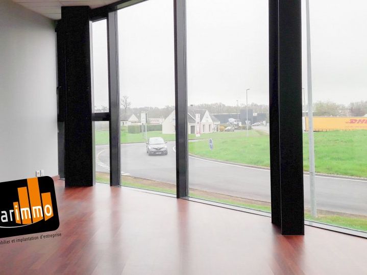 A LOUER bureau de 25 m² à l'est de l'agglomération de Chartres.