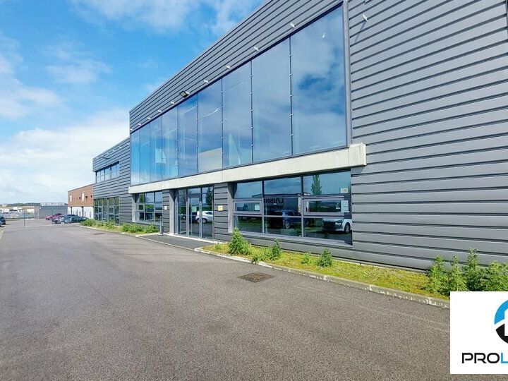 Location bureaux 70 m² non divisibles