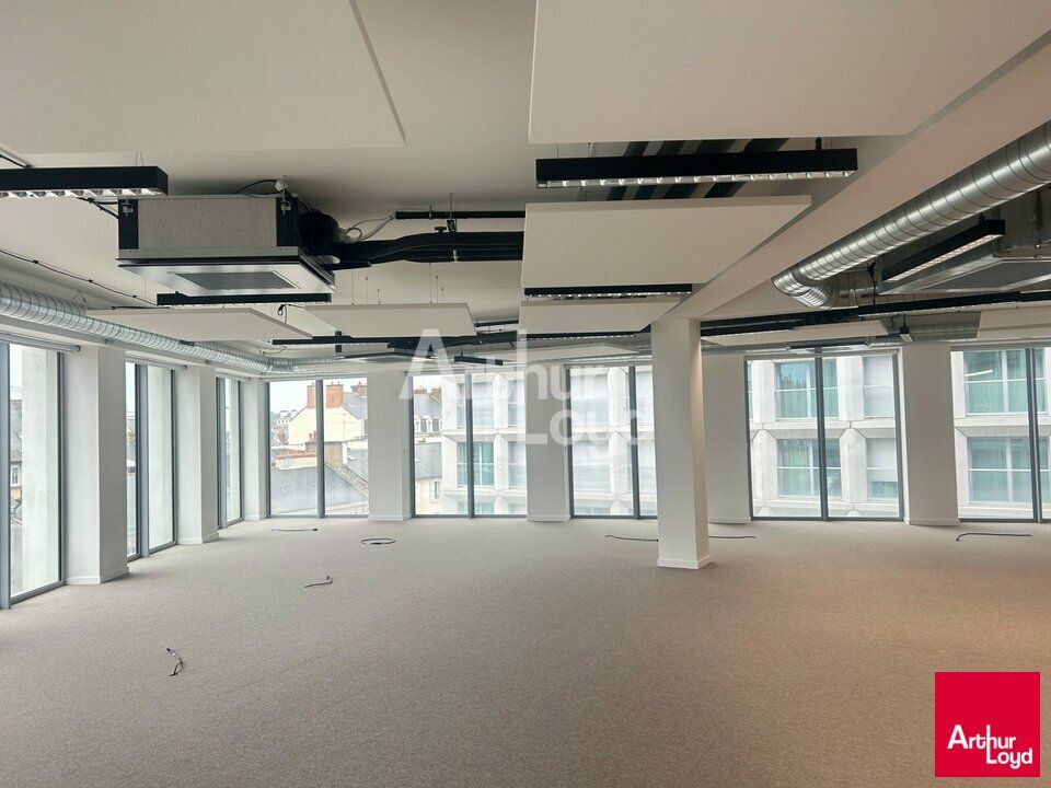 Location bureaux 274 m² non divisibles
