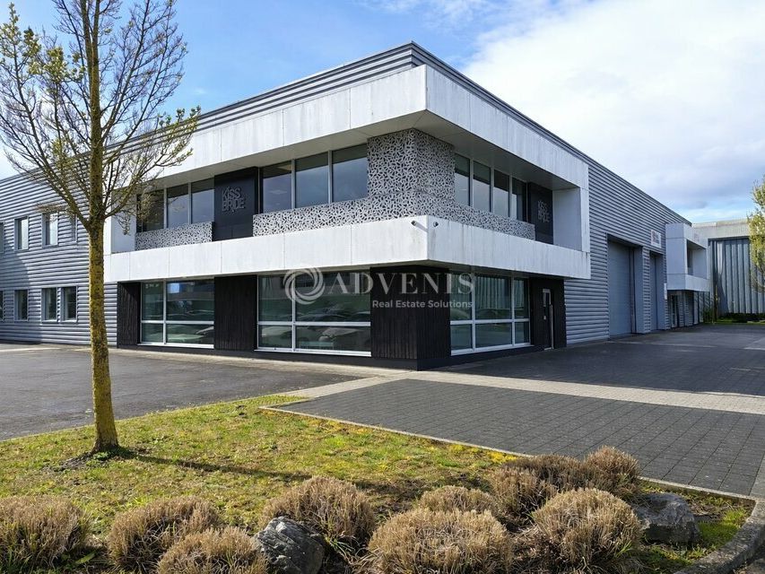 Location local d''activites 849 m² non divisibles