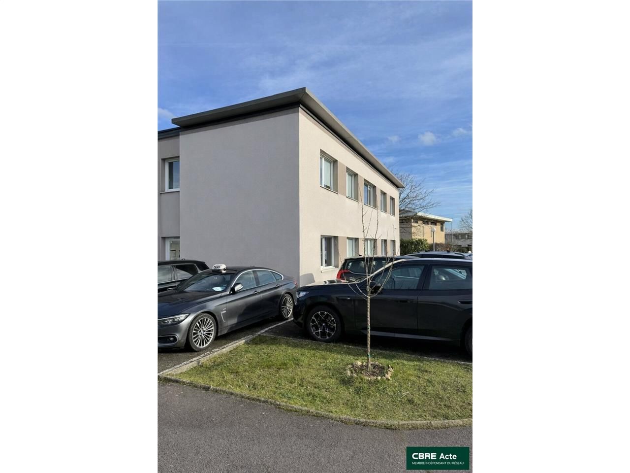 immeuble de bureaux indépendant