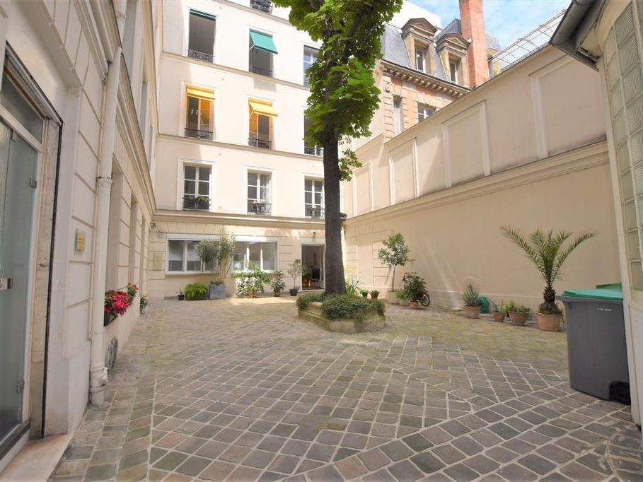 Location bureaux 90 m² non divisibles