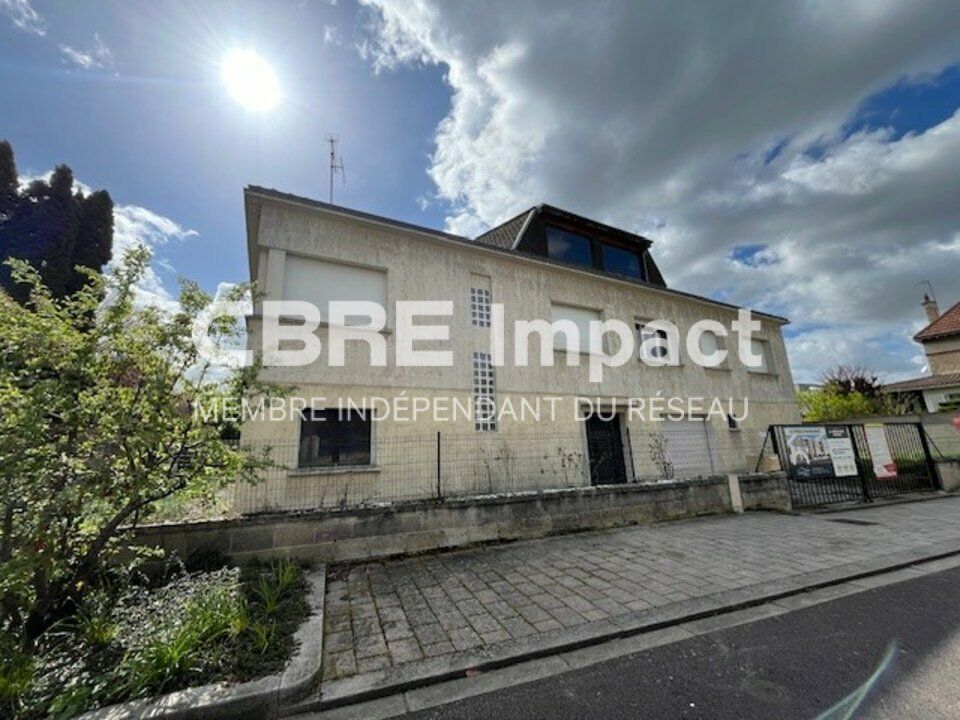 Vente local commercial 147 m² non divisibles