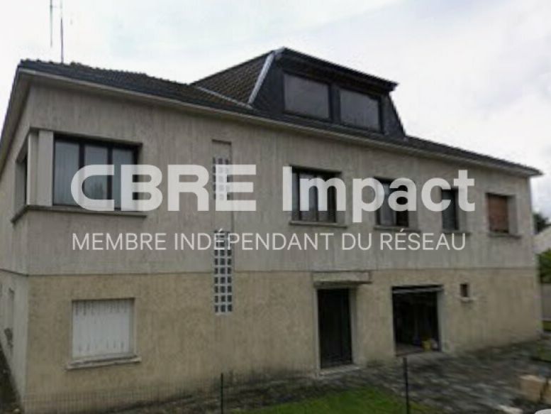 Local d'une surface totale de 147 m² env.