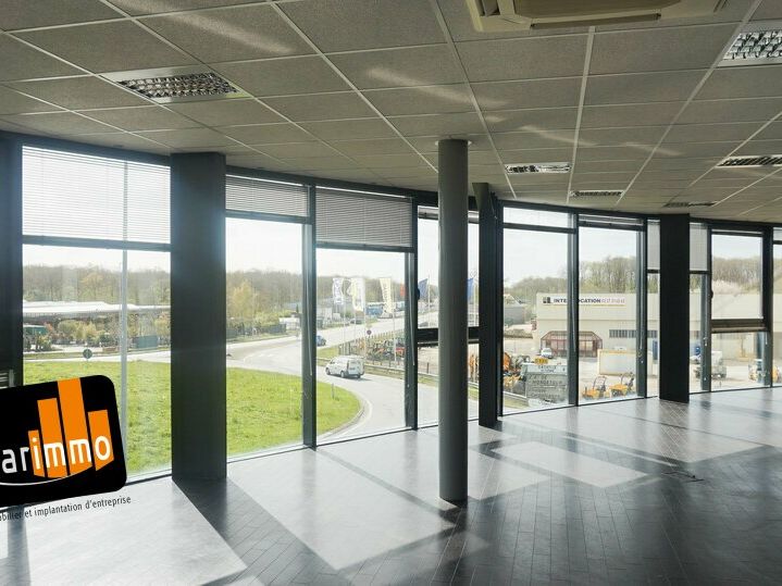 Location bureaux 299 m² non divisibles
