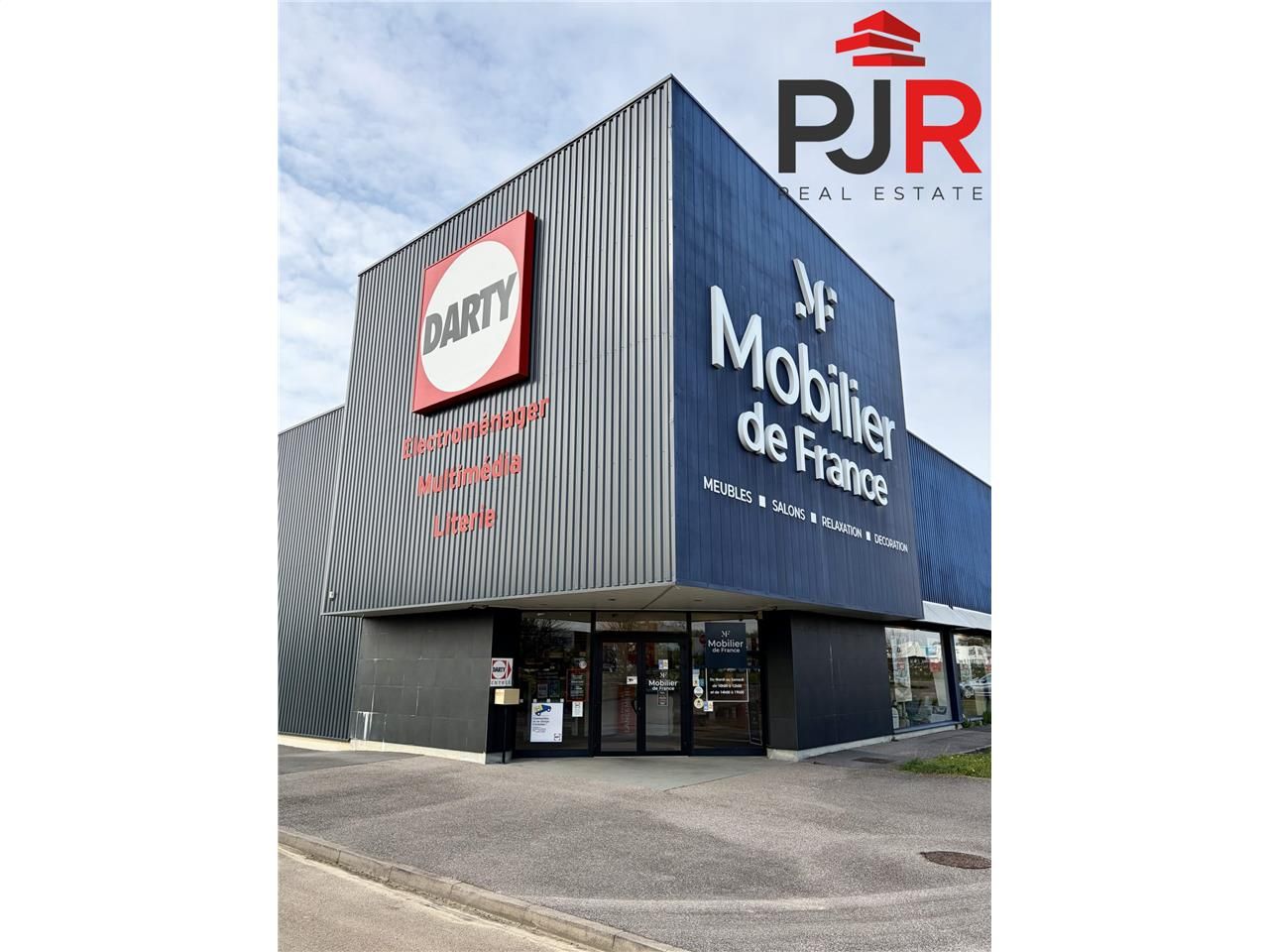 Location local commercial 1069 m² à Saint-Dizier
