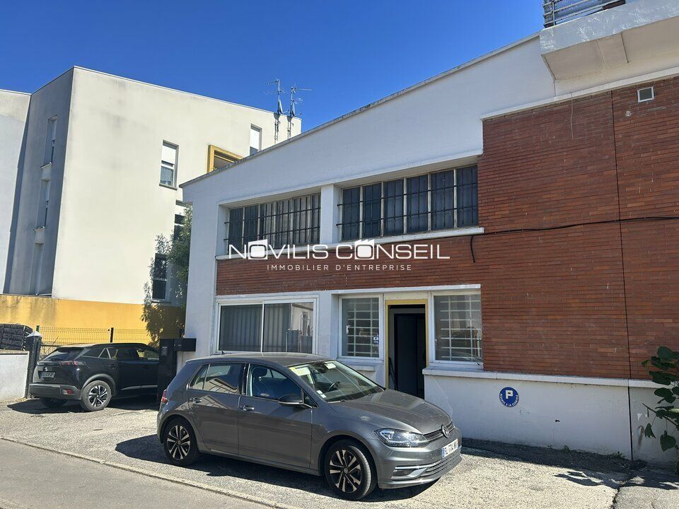 Vente local professionnel 188 m² non divisibles