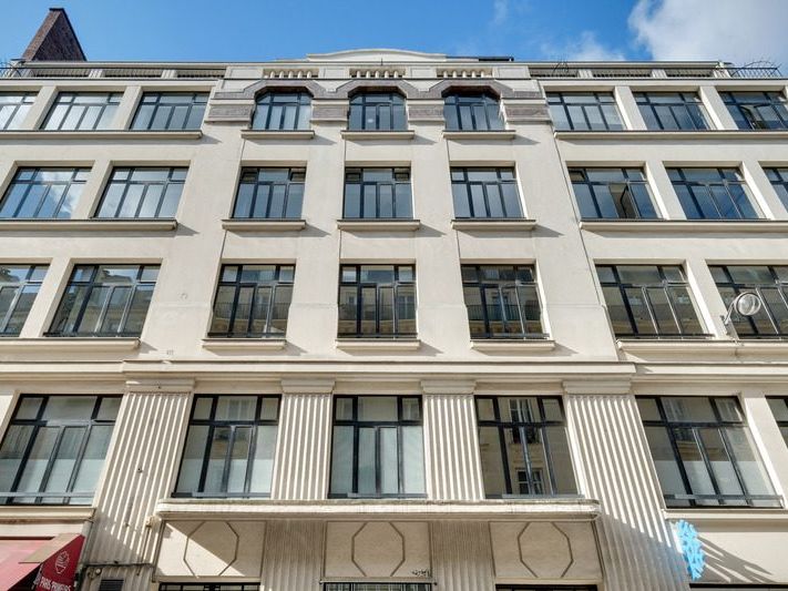 Location bureaux 332 m² à Paris