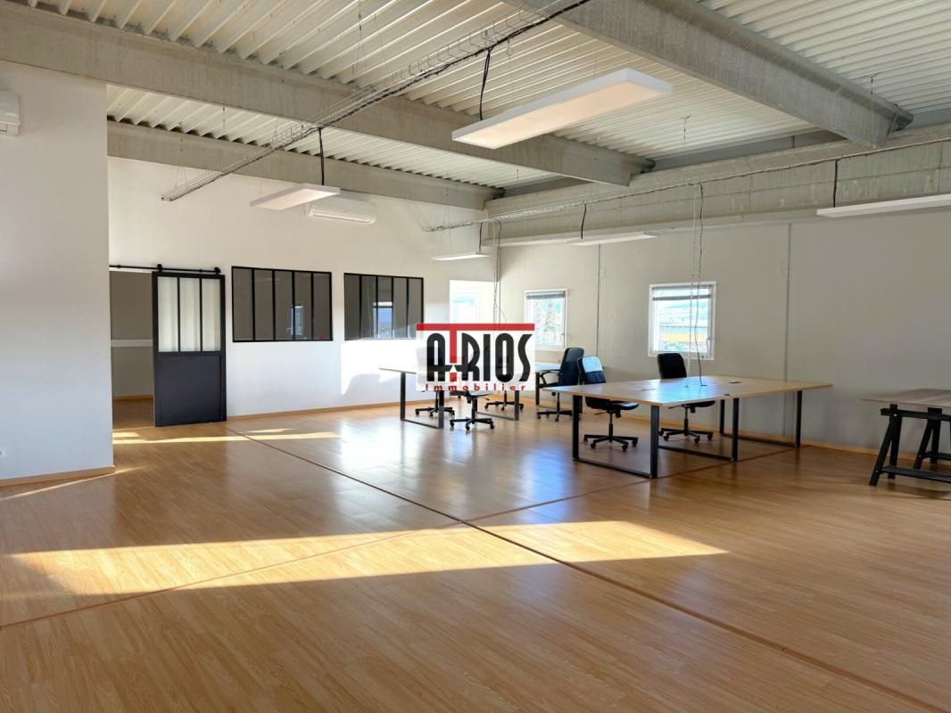 Location bureaux 200 m² non divisibles