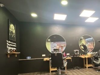 SALON DE COIFFURE MIXTE-BARBIER A  AGEN