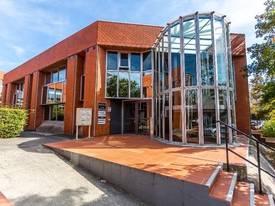 Location bureaux 156 m² à Labège