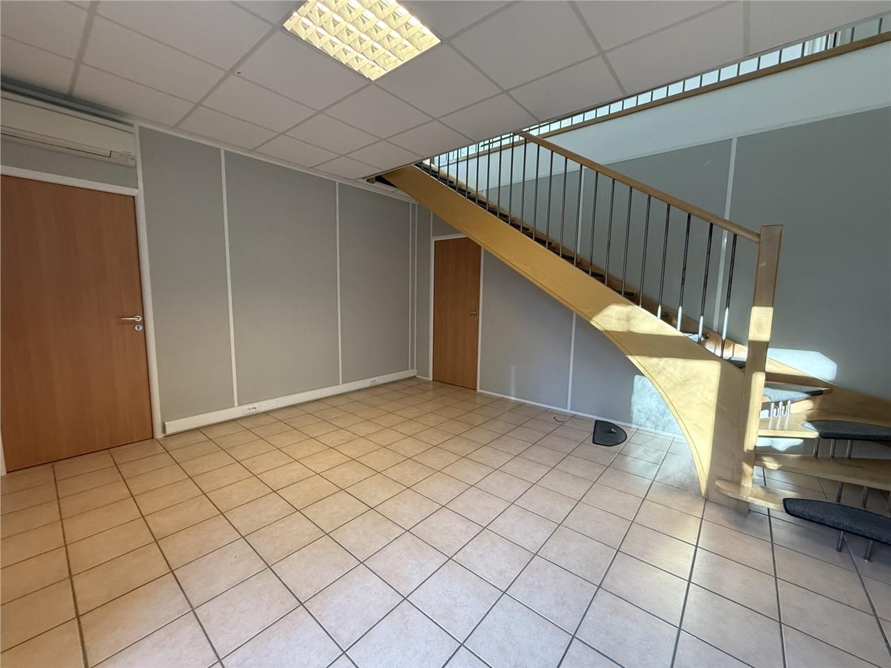 218 m² dispo à Muret