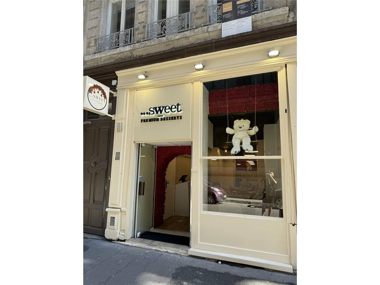 Location local commercial 120 m² non divisibles