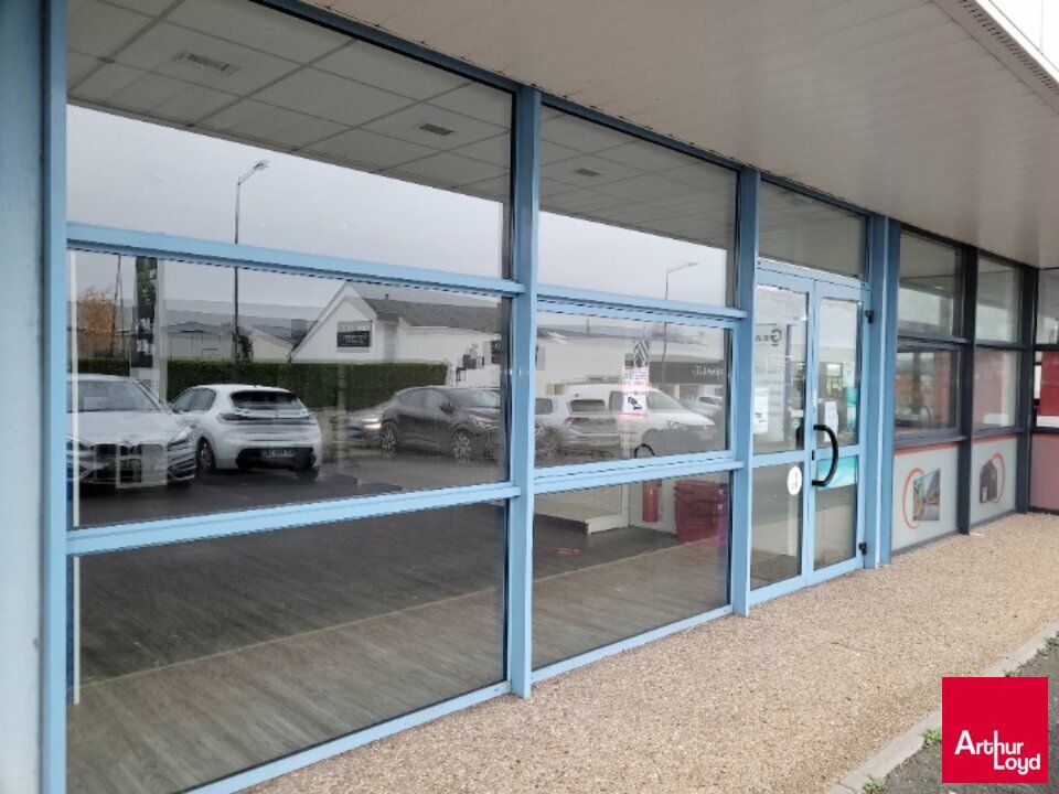 LOCATION LOCAL COMMERCIAL 220m² LE MANS NORD
