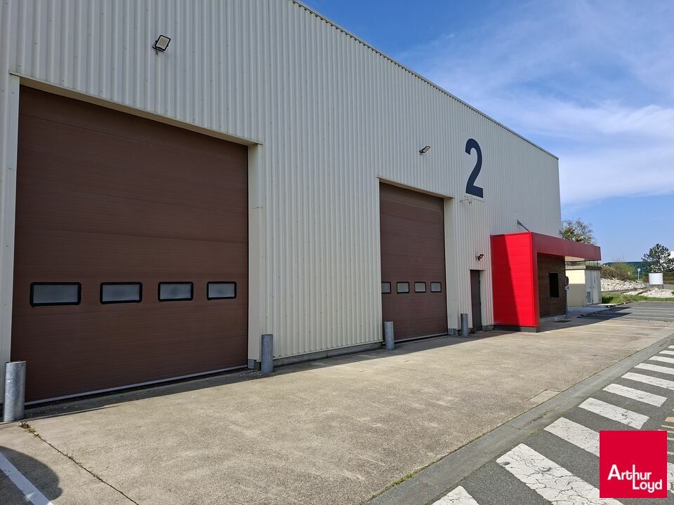 Location cellule d'activité 625m² Le Mans Nord Autoroute