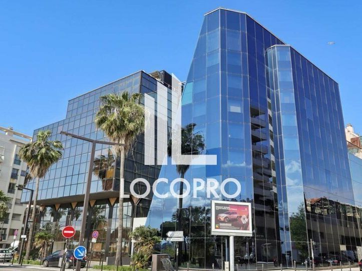 Location bureaux 606 m² non divisibles