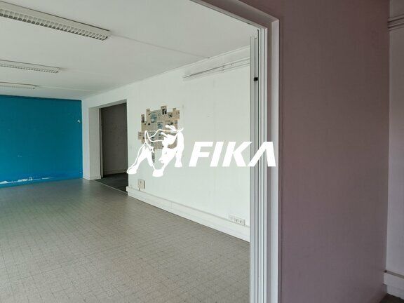 A vendre - local commercial de 200 m² - centre ville FLOIRAC (33270)
