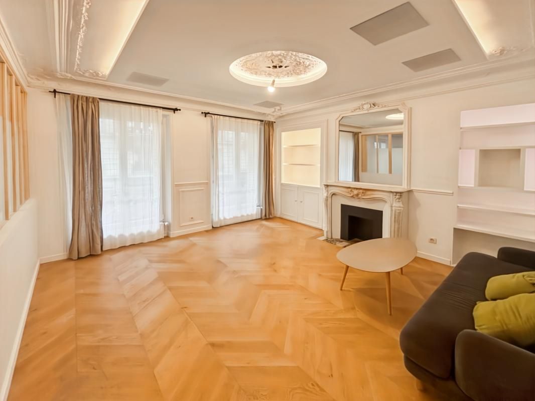 Location bureaux 95 m² non divisibles