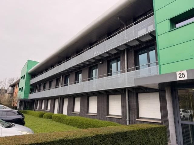 Location bureaux 90 m² non divisibles