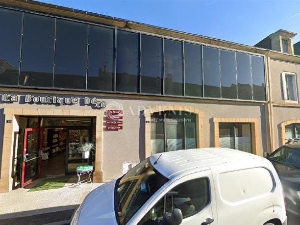 Location local commercial 60 m² non divisibles